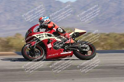 media/Oct-30-2025-Racers Edge (Thu) [[dabbdaf680]]/3-B Group/Session 4 (Turn 9 Side)/